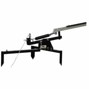 Do-All Competitor manual clay trap in powder-coated steel with ground stakes