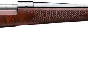 Winchester Model 70 Super Grade .300 Win Mag 26-inch polished blued rifle with satin walnut stock, right-hand